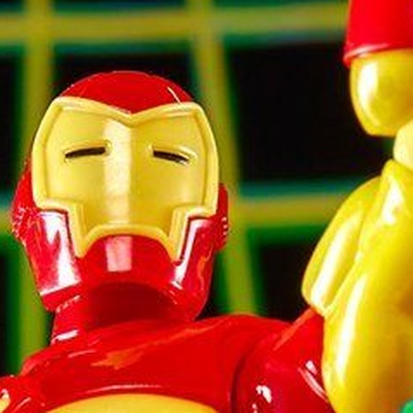 Iron Man vs. Spiral (2-pack)